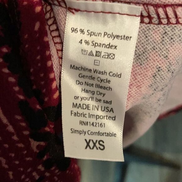 ✨LuLaRoe Geometric Print Amelia Dress - Picture 5 of 7